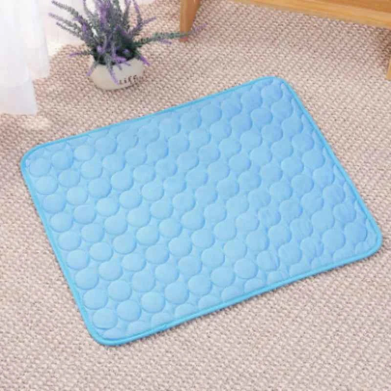 Self-Cooling Dog Mat For Small & Large Dogs – Washable Summer Pet Pad - PAW Bolt