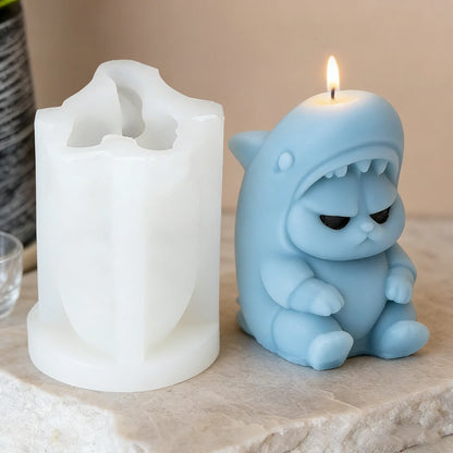 Kawaii Shark Cat Silicone Candle Mold, 3D Grumpy Cat in Shark Costume Soap Resin Mould, Viral DIY Craft Mold for Home Decor Gift